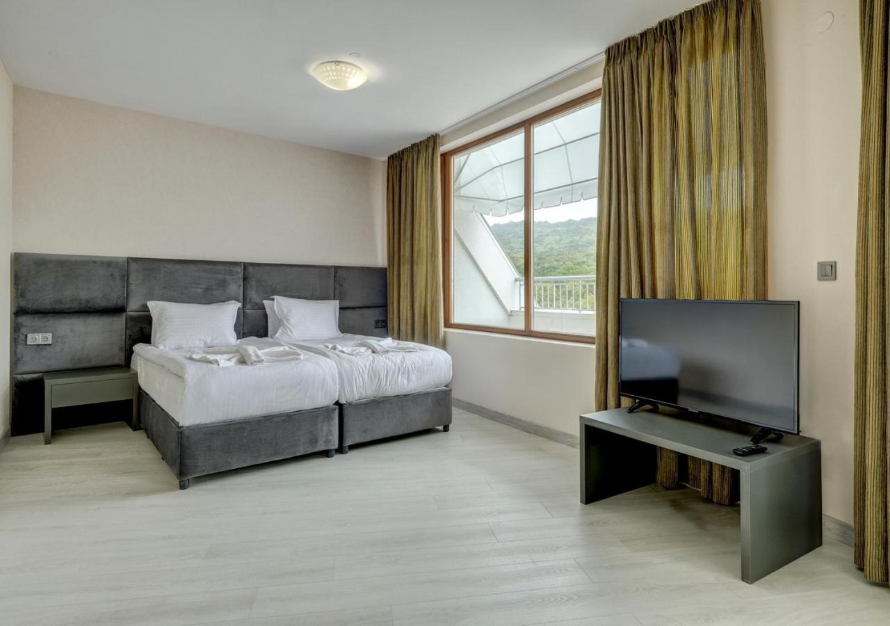 Continental Apartments Goudstrand Buitenkant foto